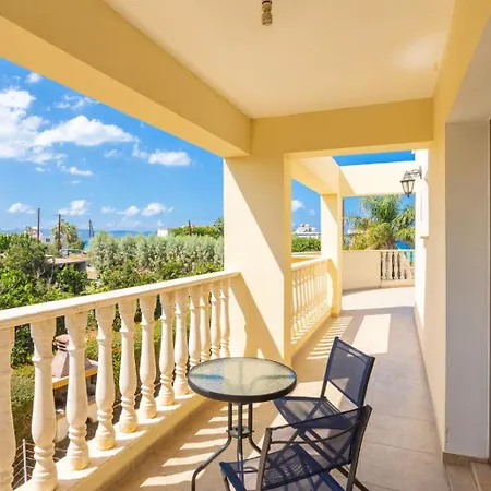 Tsikkos Ena Villa Argaka