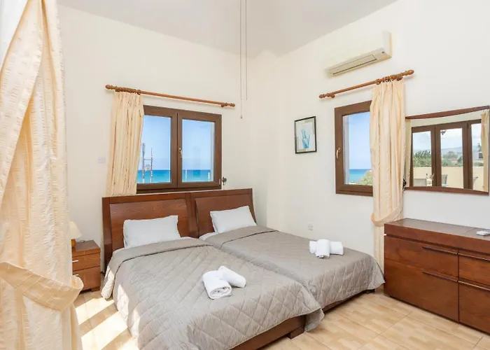 Villa Tsikkos Ena Argaka